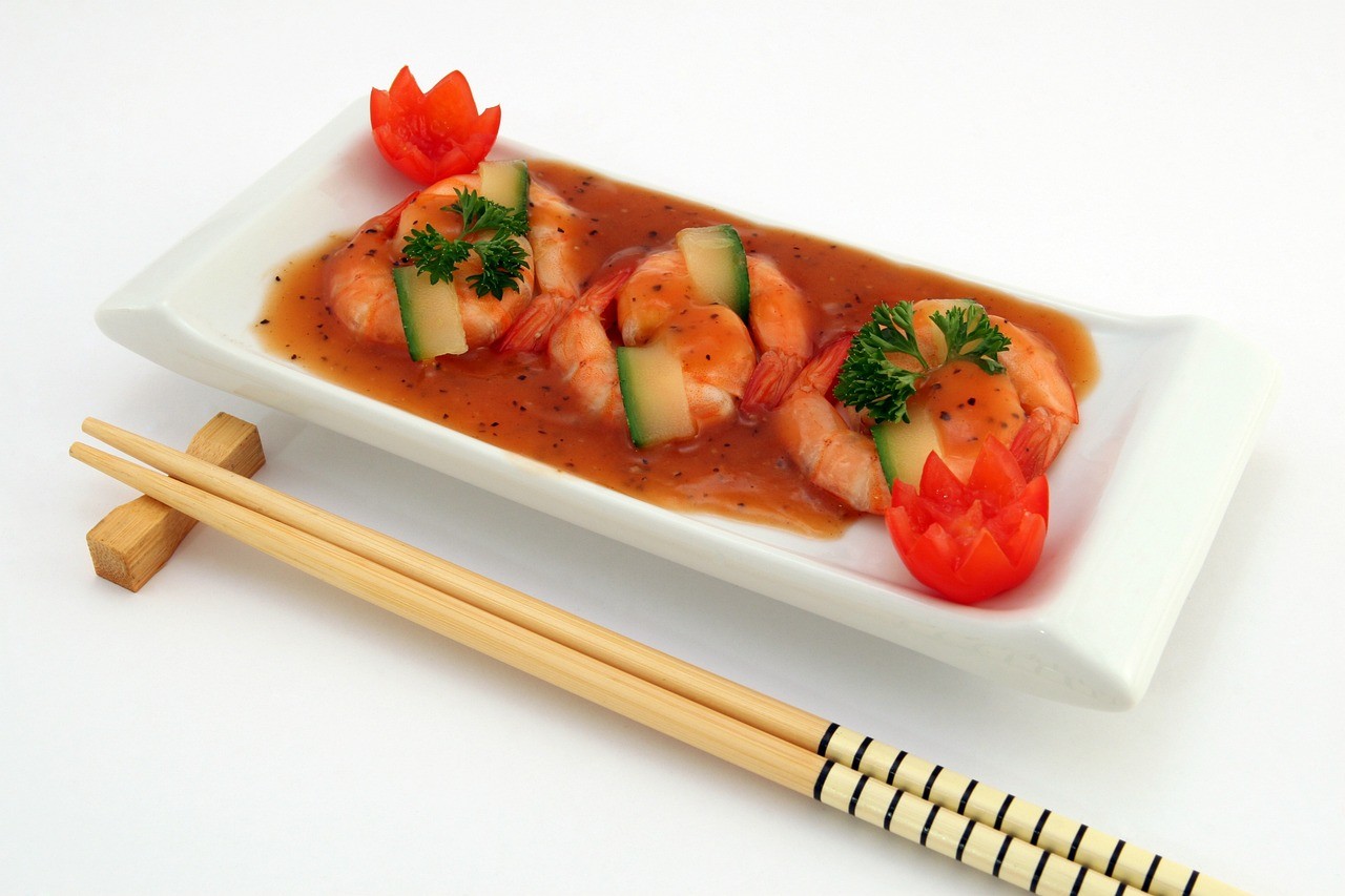 曼龍魚能和蝦養(yǎng)到一起嗎|天然屏障與蝦混養(yǎng)