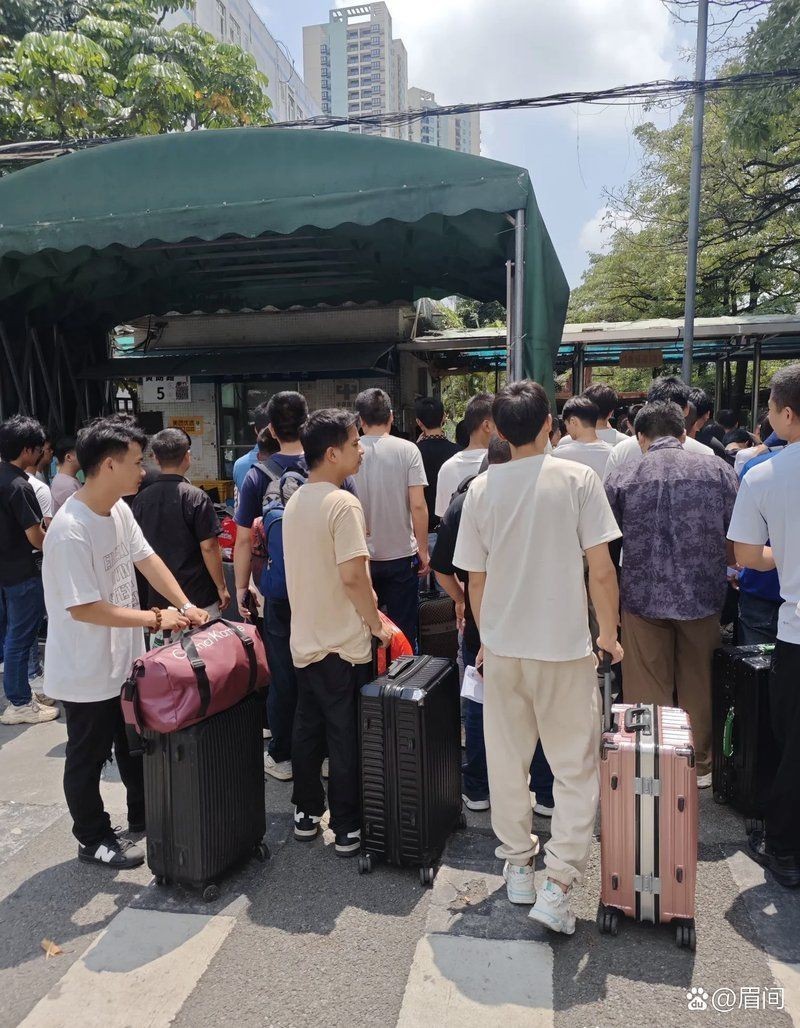 龍崗億光電子普工工資待遇|龍崗億光電子普工工資待遇呈現(xiàn)一定區(qū)間分布