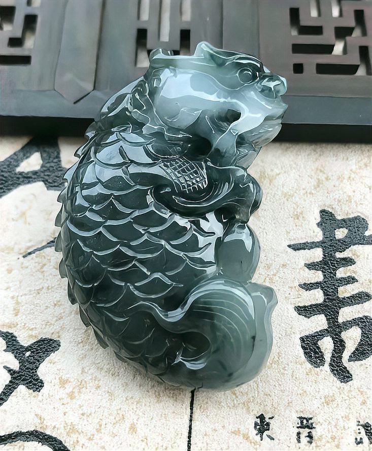 龍頭魚身吊墜寓意|《龍頭魚身吊墜不知翡翠龍頭魚身吊墜寓意鬧了笑話》 龍頭魚身吊墜寓意|《龍頭魚身吊墜不知翡翠龍頭魚身吊墜寓意鬧了笑話》 龍魚論壇 第6張