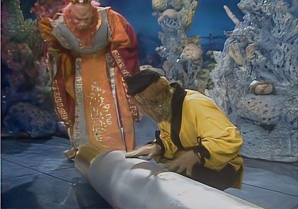 哪種藥物對(duì)龍魚(yú)鰓蓋腐爛最有效，豪爵摩托車(chē)龍魚(yú)鰓蓋腐爛是一種常見(jiàn)但危害嚴(yán)重的病癥 哪種藥物對(duì)龍魚(yú)鰓蓋腐爛最有效，豪爵摩托車(chē)龍魚(yú)鰓蓋腐爛是一種常見(jiàn)但危害嚴(yán)重的病癥 龍魚(yú)百科 第2張