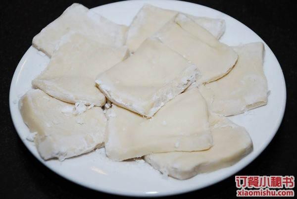 龍魚趴缸后改善水質是恢復龍魚活力的關鍵步驟需要檢查并調整ph值，龍魚趴缸后多久會恢復？