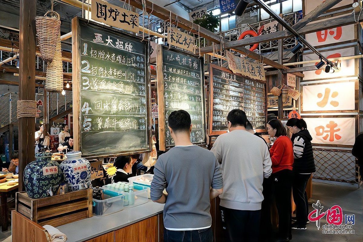榆社龍魚(yú)店【榆社地區(qū)有哪些水族店有沒(méi)有榆社龍魚(yú)店的聯(lián)系方式】
