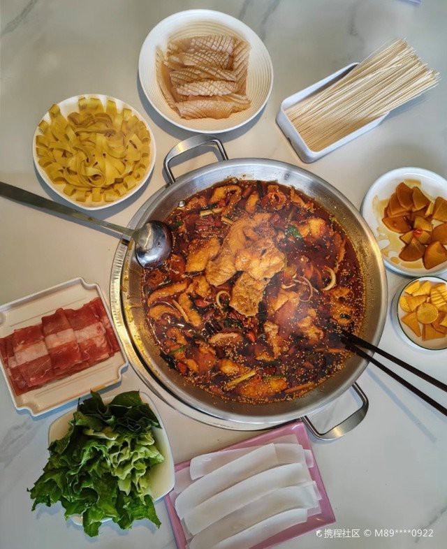 達(dá)孜龍魚店【攜程旅行,中衛(wèi)美食推薦清單|被這家魚火鍋狠狠拿捏了】
