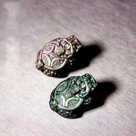 龍龜?shù)鯄嬕话愣嗌馘X？【龍龜?shù)鯄媰r格因材質(zhì)、工藝及銷售渠道差異較大，龍龜?shù)鯄媰r格大全】