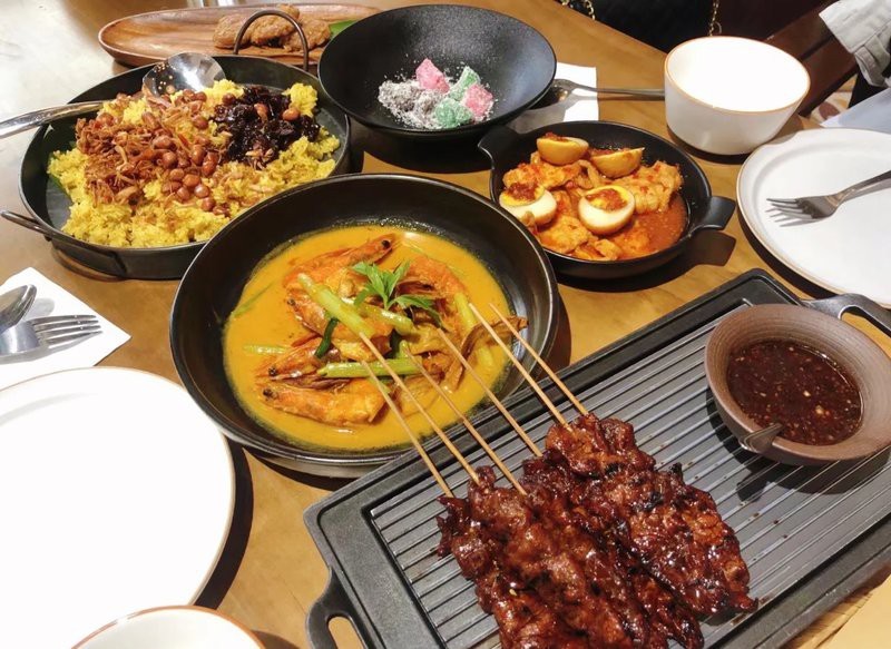 洛江龍魚(yú)店【泉州洛江龍魚(yú)店：獨(dú)特水族世界的奇妙角落，宛如一顆隱匿于市井中的獨(dú)特明珠】