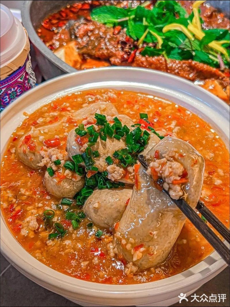 玉屏龍魚店【玉屏龍魚店——水族世界的奇妙角落】