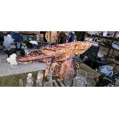 木雕擺件金龍魚圖片【《木雕擺件金龍魚：精美藝術與吉祥寓意的融合》】