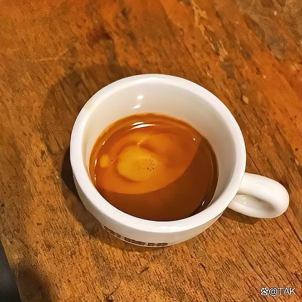 懂咖啡的人一般喝哪種咖啡【懂咖啡的人在選擇咖啡的人在選擇咖啡的人往往傾向于那些經典咖啡】