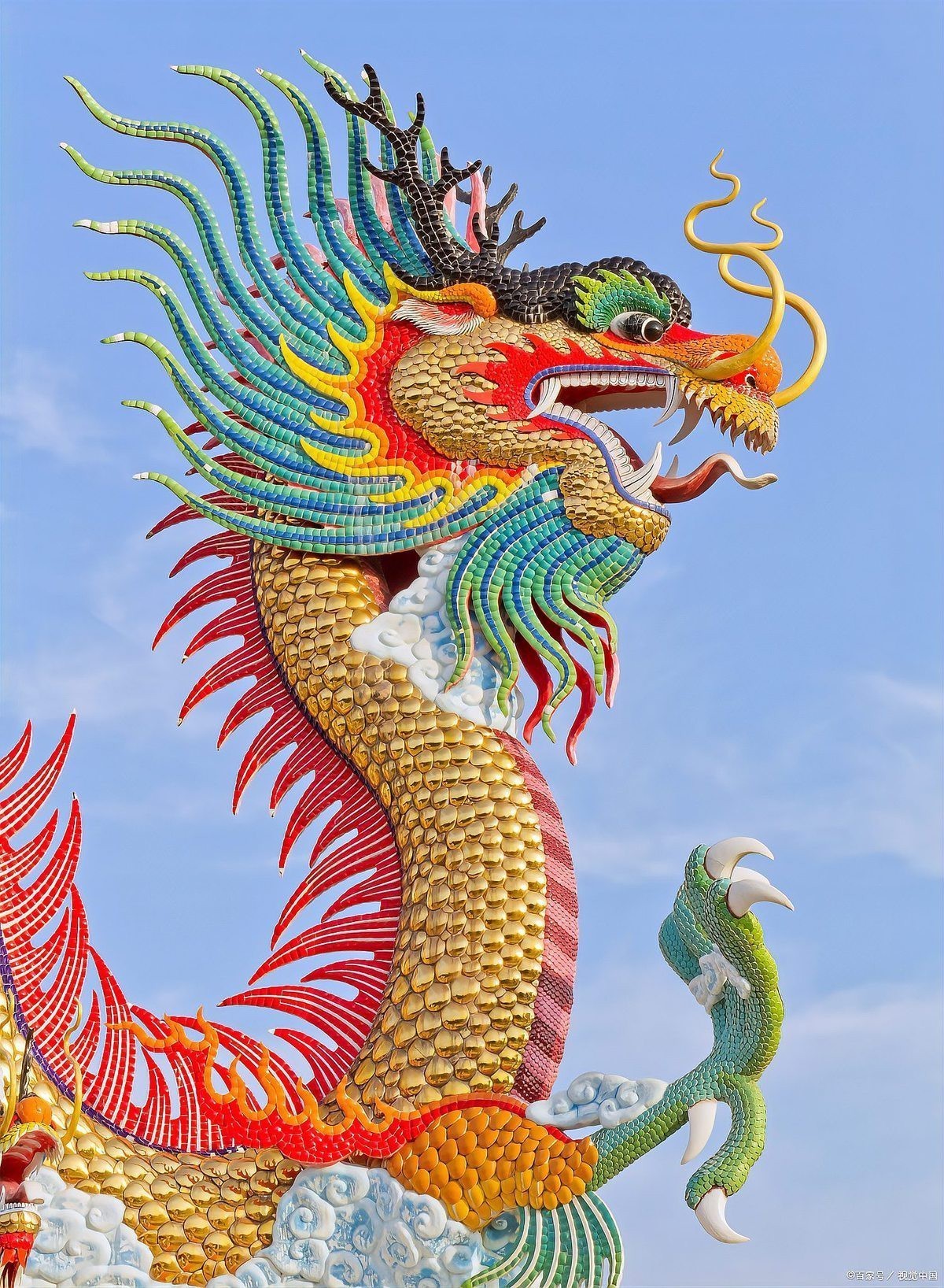 龍頭像【《山海經》——燭龍銜】