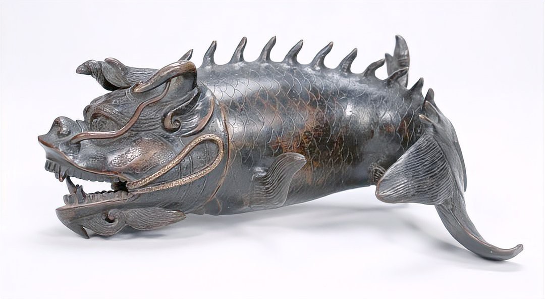 龍頭魚尾的寓意【“龍頭魚尾”的意象征意象征意象征生命循環(huán)的修煉理念】