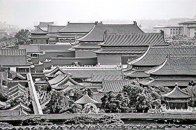 帝王三間【《帝后三間》帝王國內售價暴漲50倍】