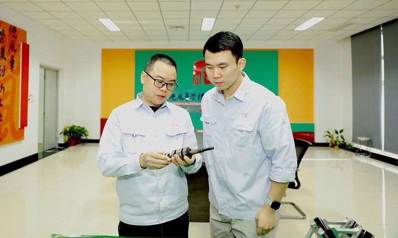 金聖煙價格表和圖片【《金圣煙價格表和圖片摘要》】 金聖煙價格表和圖片【《金圣煙價格表和圖片摘要》】 龍魚百科 第12張