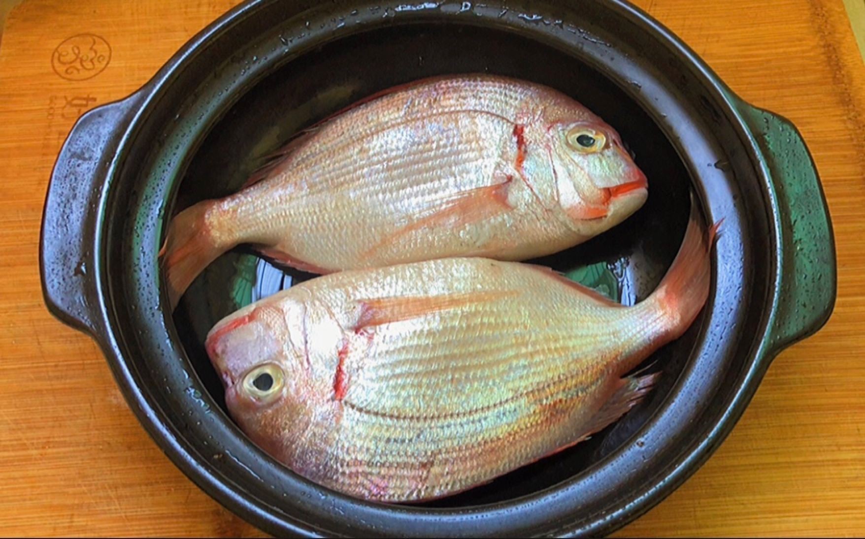 紅立魚是什么魚【深海美味:紅立魚的鮮美秘訣】