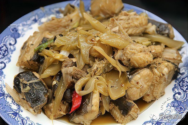 魟魚最簡單三個吃法【《東山島傳統(tǒng)做法大全三杯魟魚,香魚肉質(zhì)鮮嫩營養(yǎng)豐富】