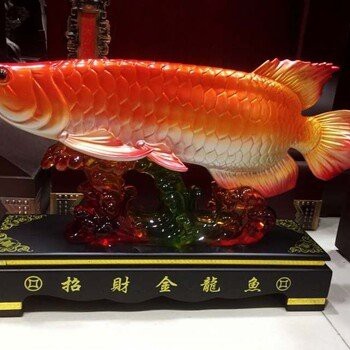 龍魚擺件多久清潔一次？
