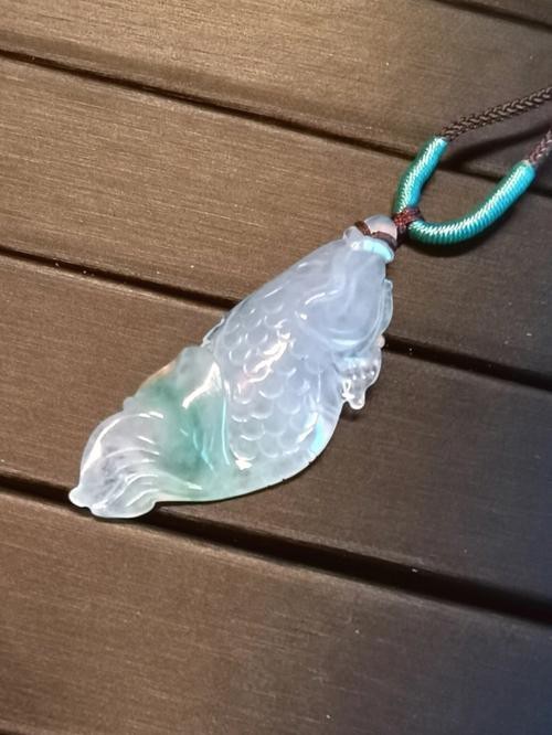 用翡翠做的魚有哪些圖片 用翡翠做的魚有哪些圖片 龍魚論壇 第15張