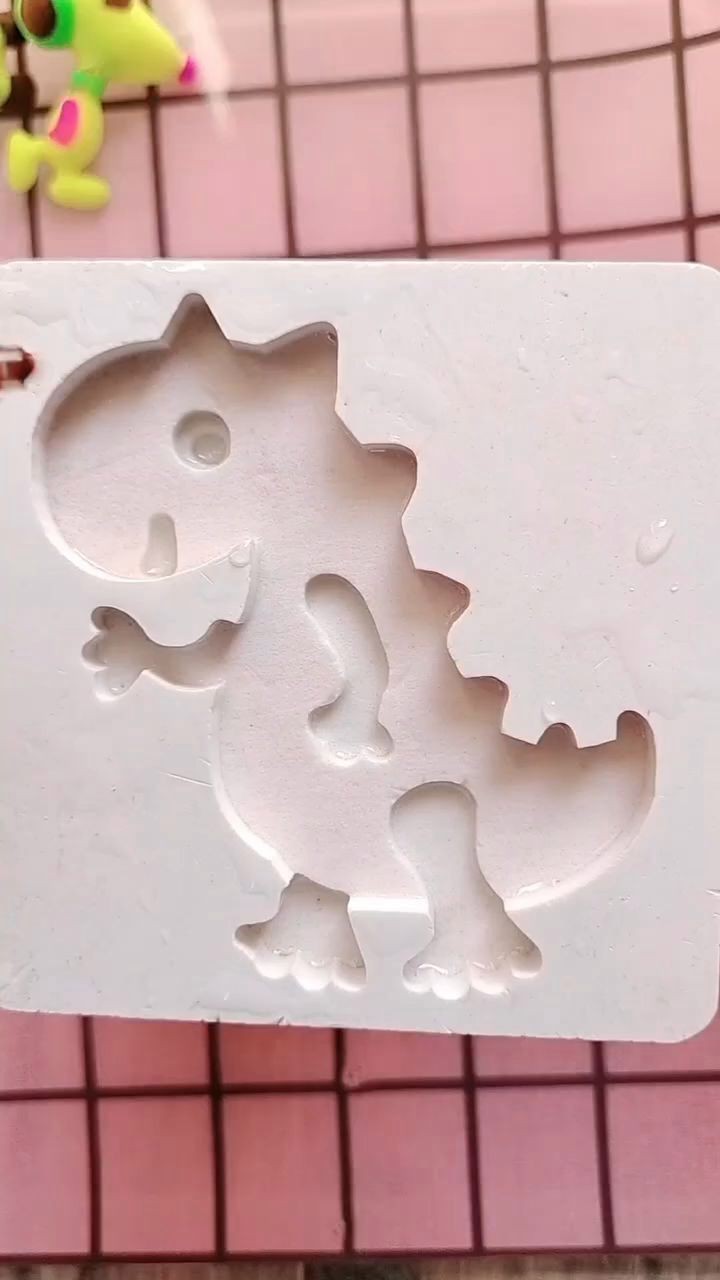 紅色的霸王龍圖片