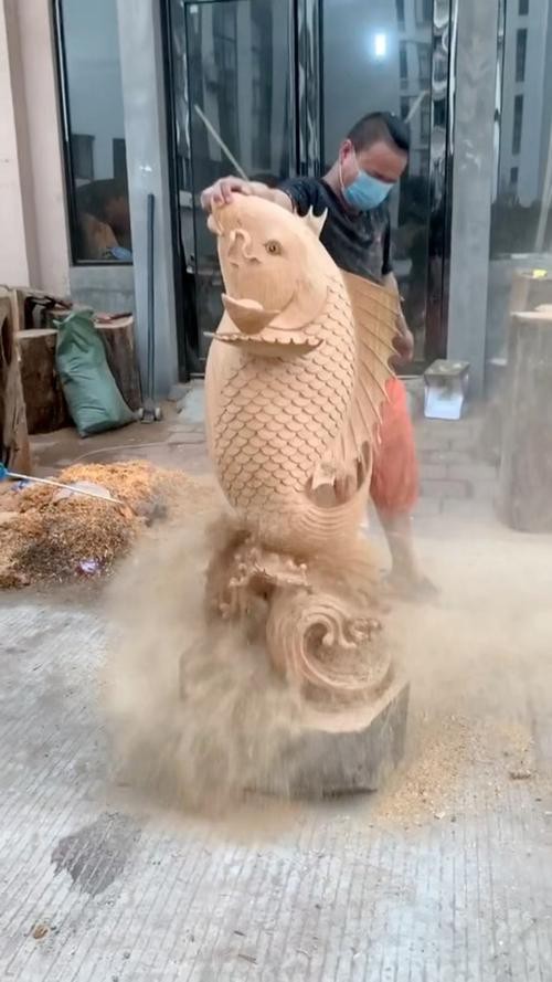 各種形態木雕魚圖片