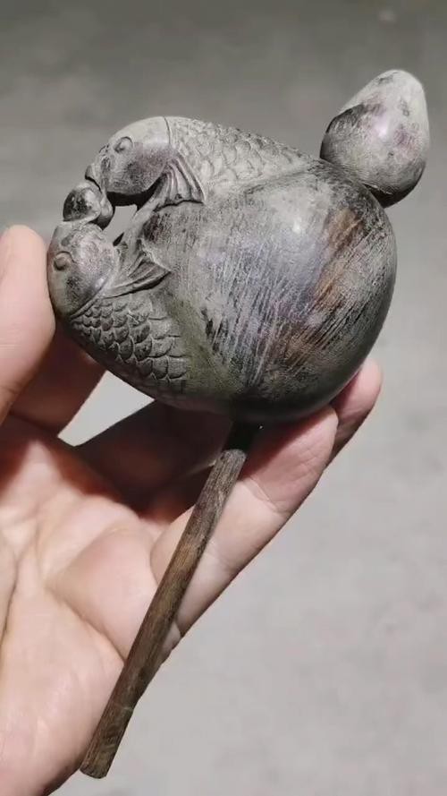 各種形態木雕魚圖片