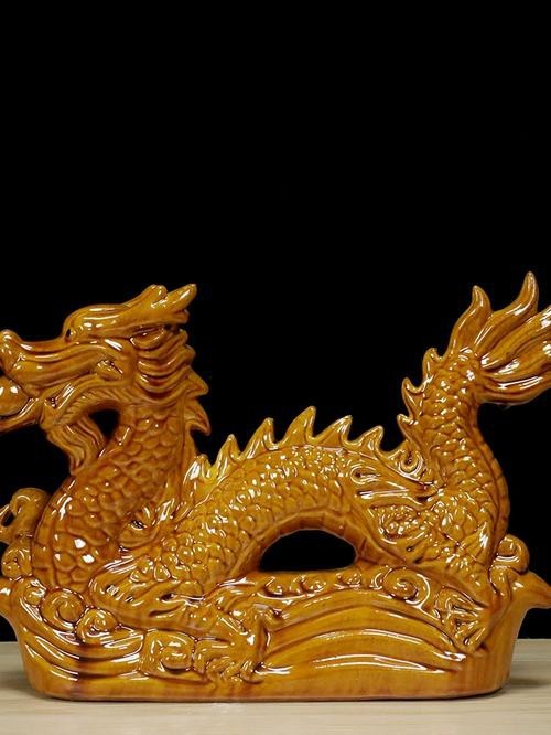 龍擺件圖片中哪張最有特色？