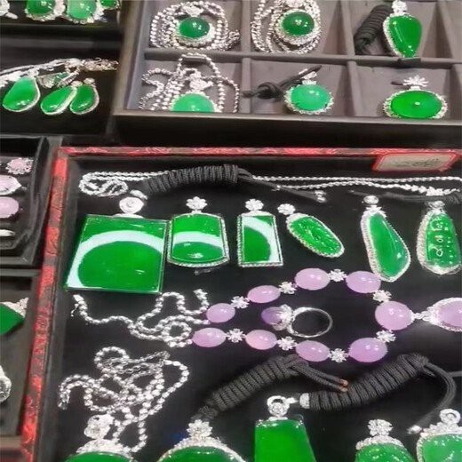 翡翠免費(fèi)估價(jià)網(wǎng)站