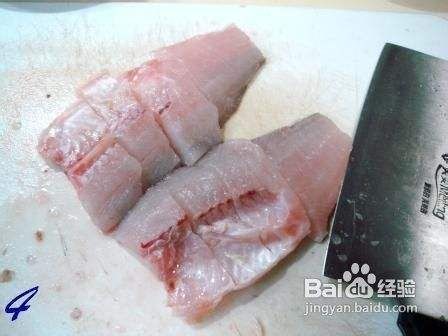 麒麟可以放在魚缸上面嗎：麒麟擺放在魚缸上的具體做法，麒麟擺放方向與風水關系