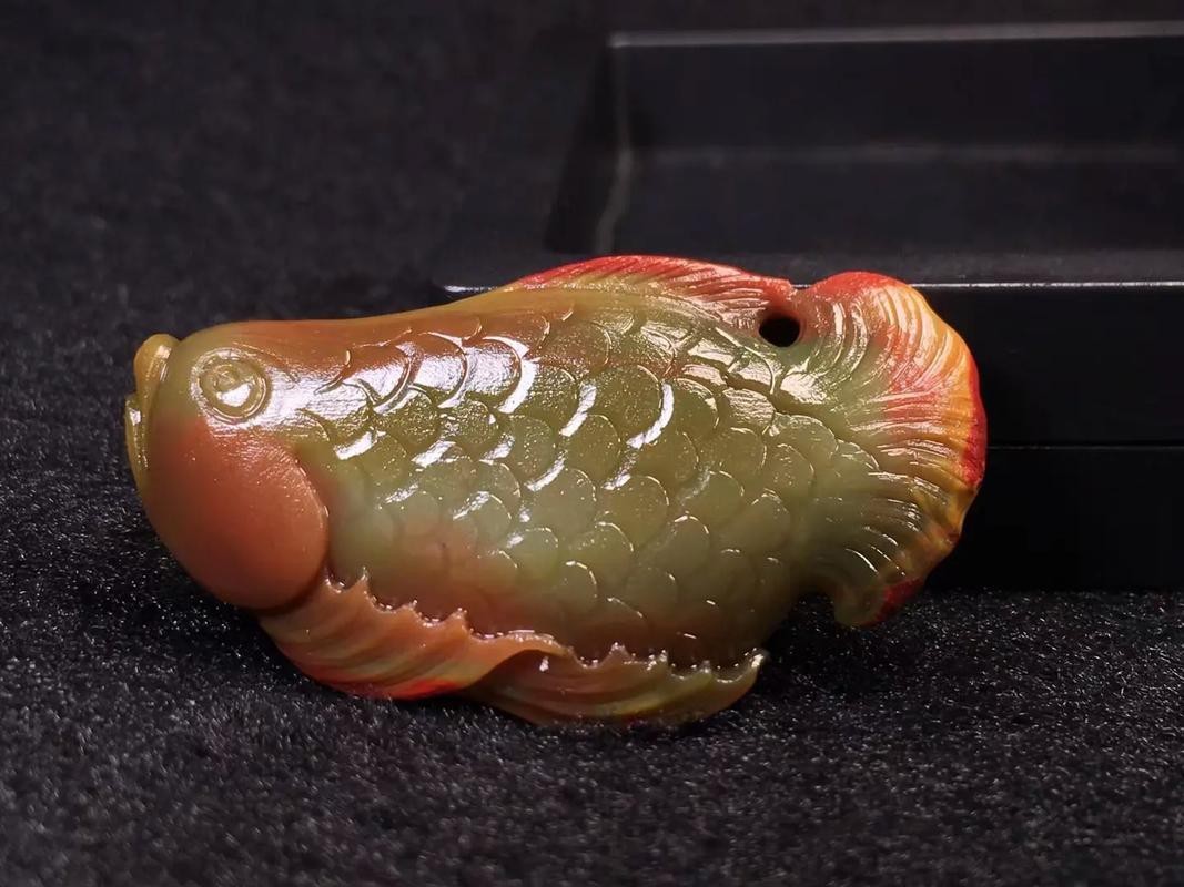 玉石金龍魚雕刻圖片