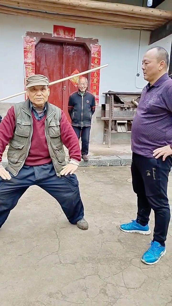 金頭古龍最簡單三個動作