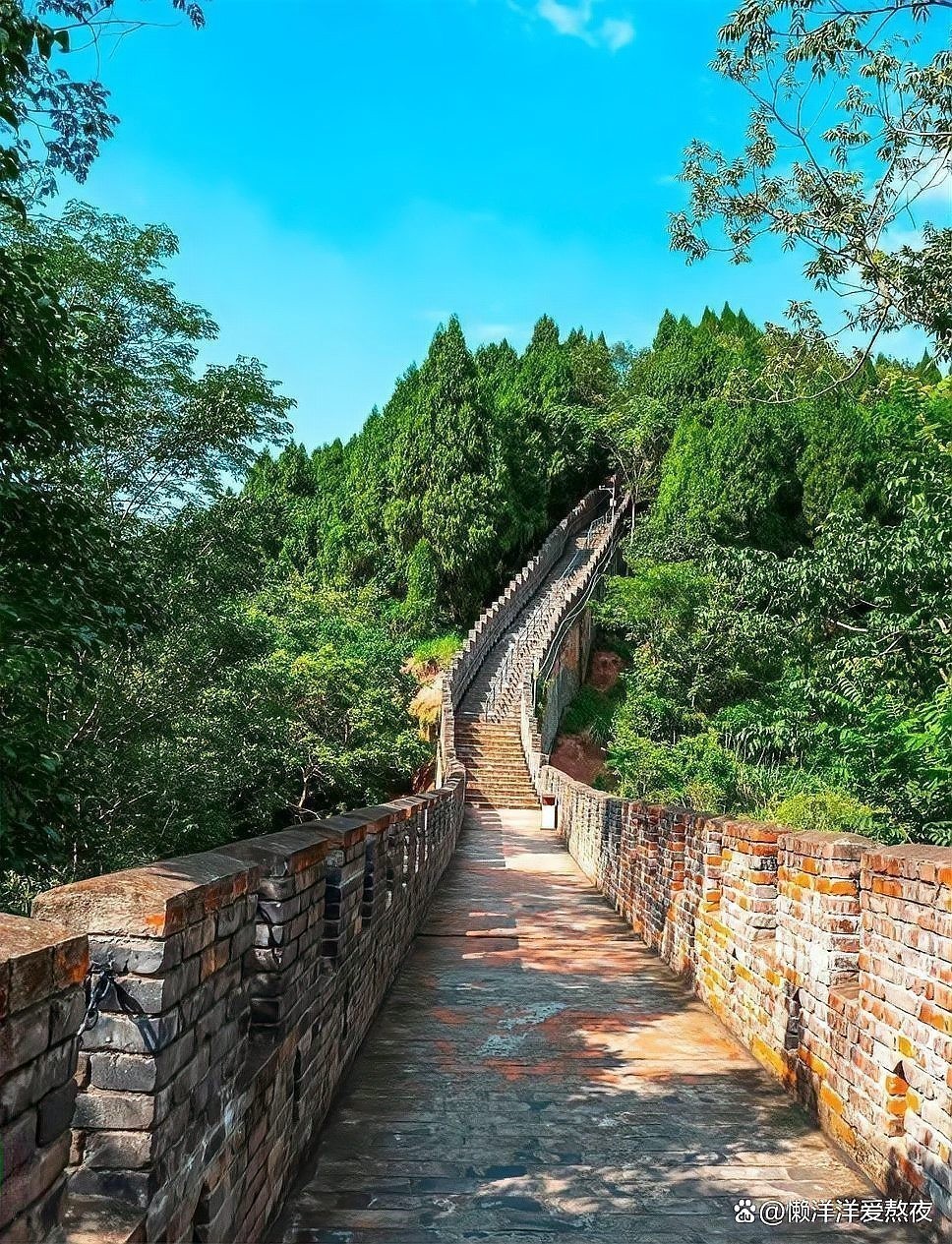 紅金龍長(zhǎng)城