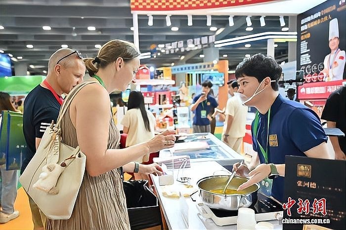 廣州漁具展銷會的歷史 2025長城杯龍魚大賽 第7張 廣州漁具展銷會的歷史 廣州漁具展銷會的歷史 2025長城杯龍魚大賽 第7張