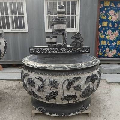 曲陽縣理石工業(yè)雕刻廠仿古青石魚缸：\"仿古青石魚缸\"