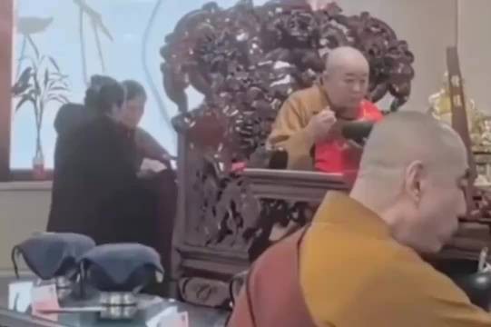金龍魚(yú)屬于保護(hù)動(dòng)物嗎