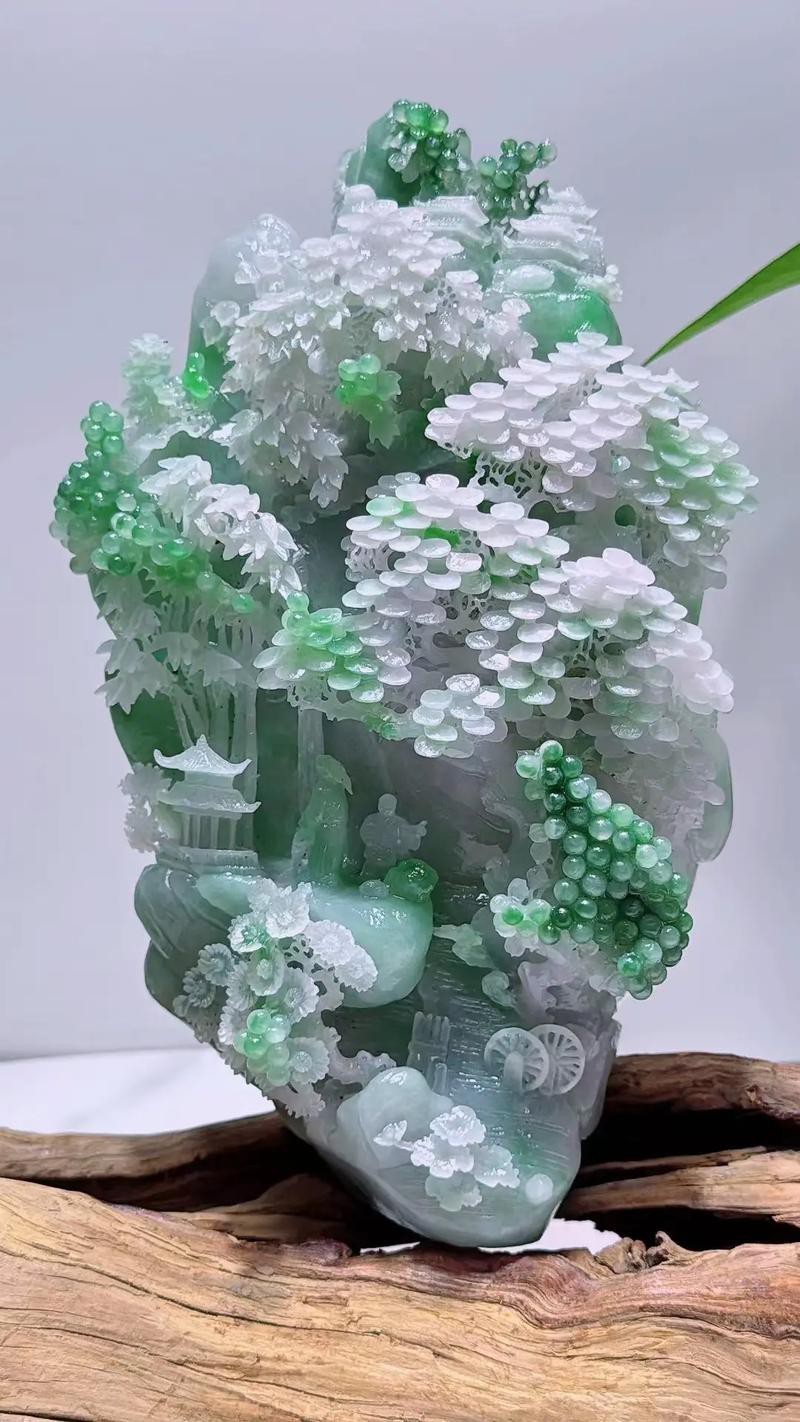 最貴的翡翠擺件圖片