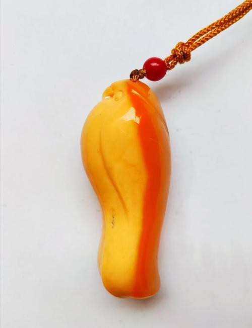 如何鑒別龍頭魚掛件的真偽？