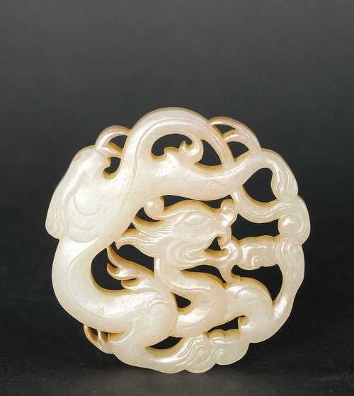 龍擺件哪個(gè)材質(zhì)最有收藏價(jià)值？ 龍擺件哪個(gè)材質(zhì)最有收藏價(jià)值？ 龍魚(yú)百科 第3張