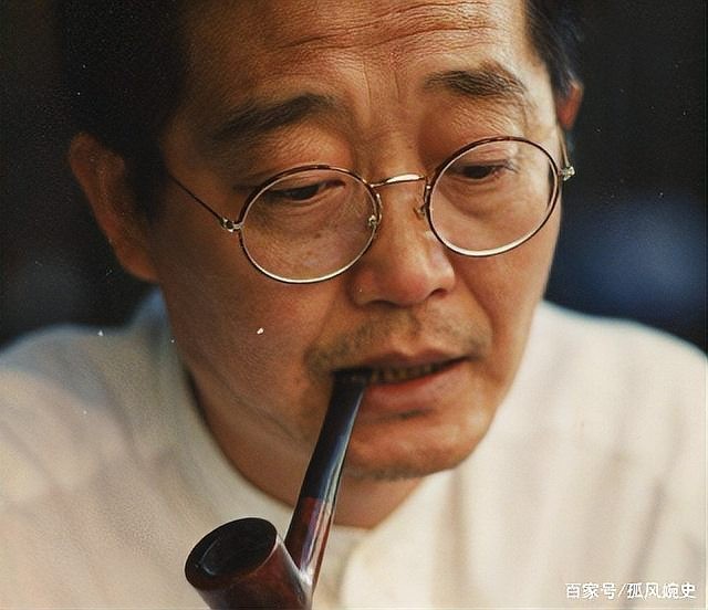 阿成的小說風格有何特點？