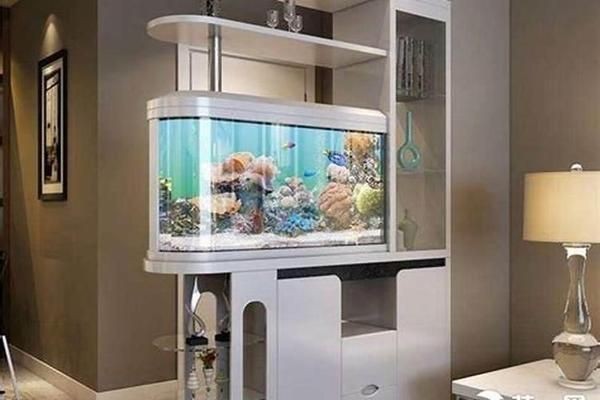 方魚缸好嗎:方形魚缸適合養(yǎng)哪些魚 魚缸百科 第3張 方魚缸好嗎:方形魚缸適合養(yǎng)哪些魚 方魚缸好嗎:方形魚缸適合養(yǎng)哪些魚 魚缸百科 第3張