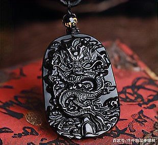 戴龍牌一般人壓不住嗎 戴龍牌一般人壓不住嗎 龍魚論壇 第4張
