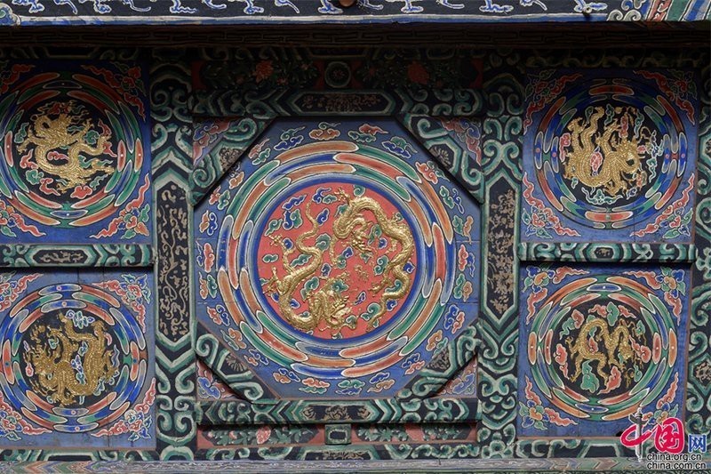 金龍和青龍在建筑裝飾中的具體應用