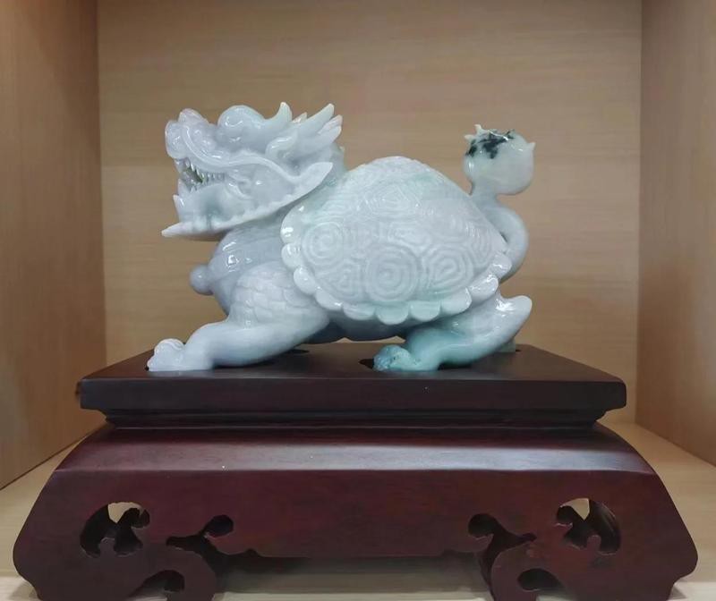 龜和龍組合的寓意