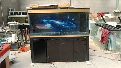 亮彩魚缸安裝視頻：亮彩魚缸安裝視頻詳情