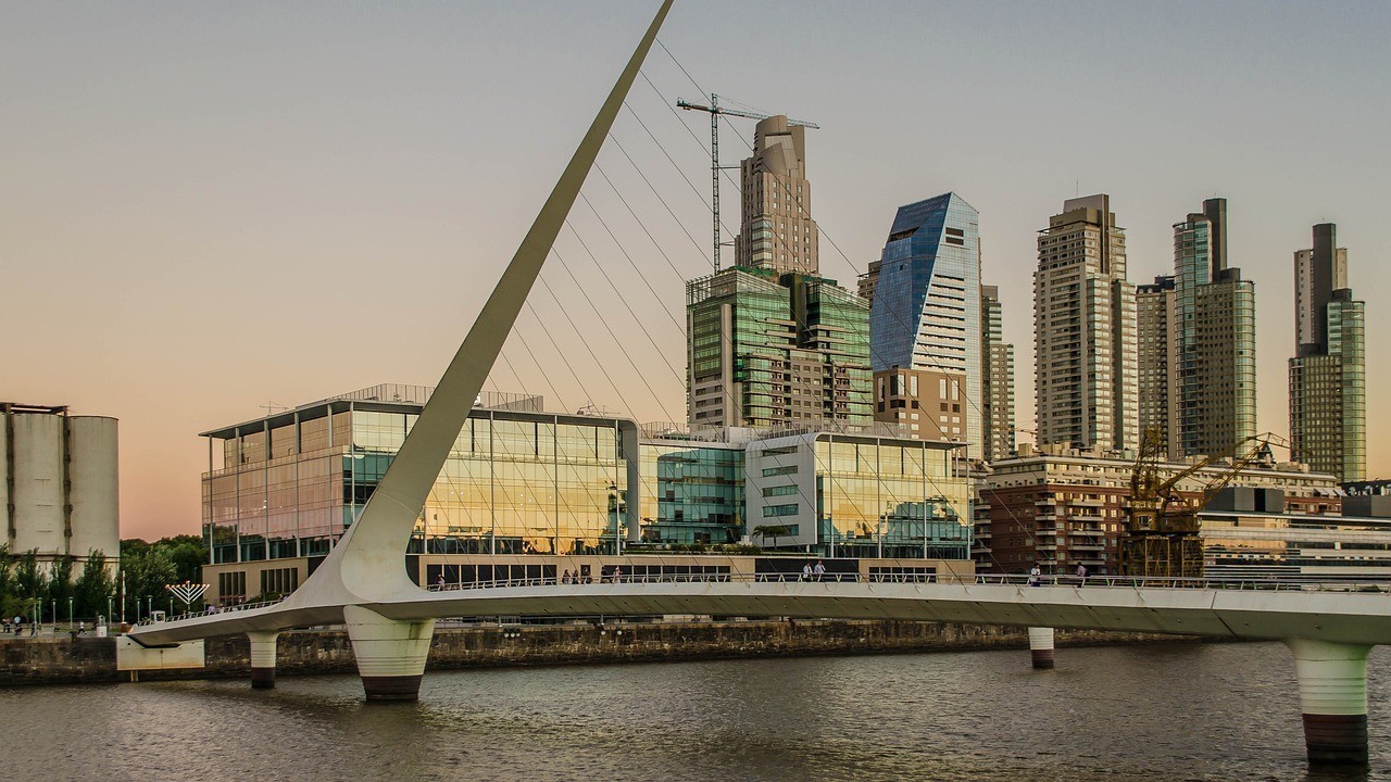 <strong><mark>海南</mark></strong>良知鳥寵物經(jīng)營有限公司