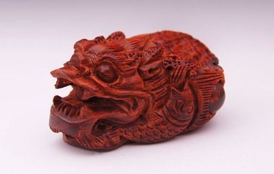 龍魚木雕壞了扔了會怎么樣嗎：如果龍魚木雕損壞嚴重到無法修復，通常做法并不是將其扔掉