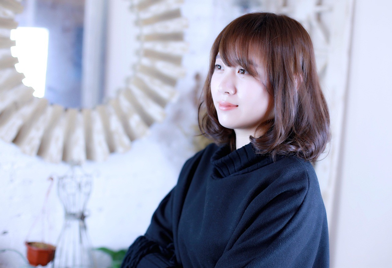 龍族生了個人類女兒的小說