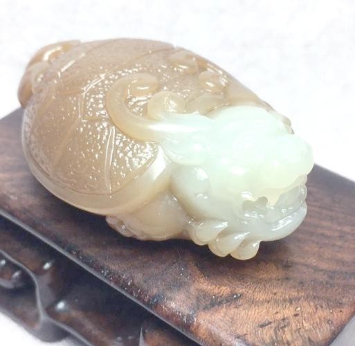 龍龜擺件有哪些材質？