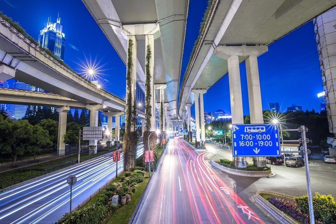 石首市李師傅汽車工程維修經(jīng)營(yíng)部（石首市汽車維修4s店）
