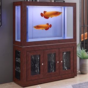 方形魚缸和圓形魚缸的優缺點：方形魚缸與圓形魚缸的區別