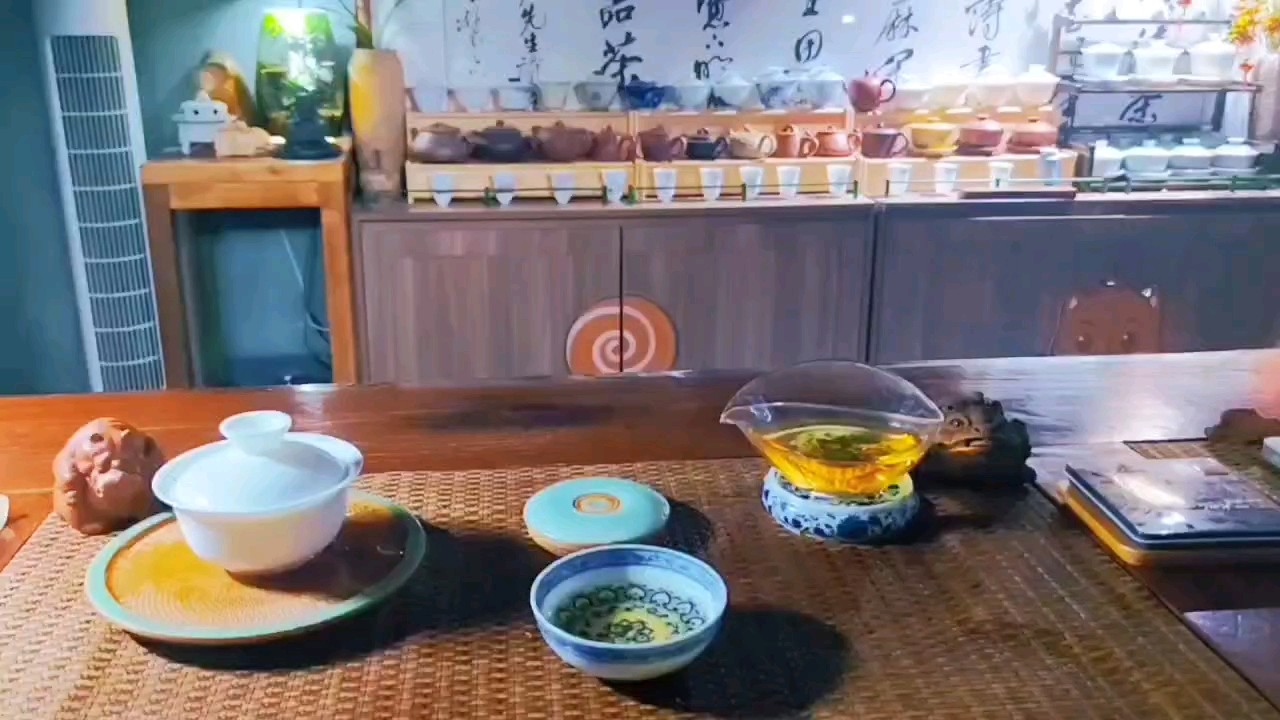 早安~ ? ?六月江南又梅雨