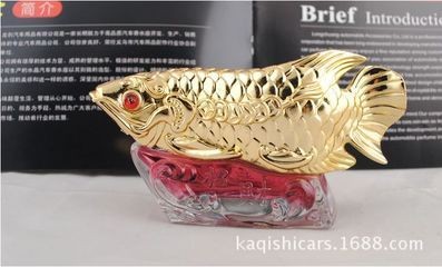 金龍魚擺件嘴的方向：關于金龍魚擺件嘴的方向，我們可以得出以下結論結論