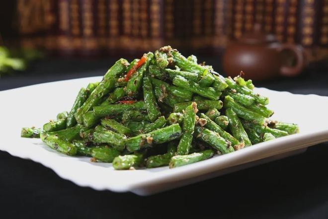 干煸和香煎龍魚哪個更費油？